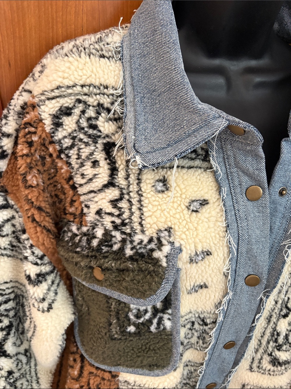 Oli & Hali Patchwork Sherpa Jacket in Cream, Brown & Olive  oversized Denim Trim - Picture 3 of 7